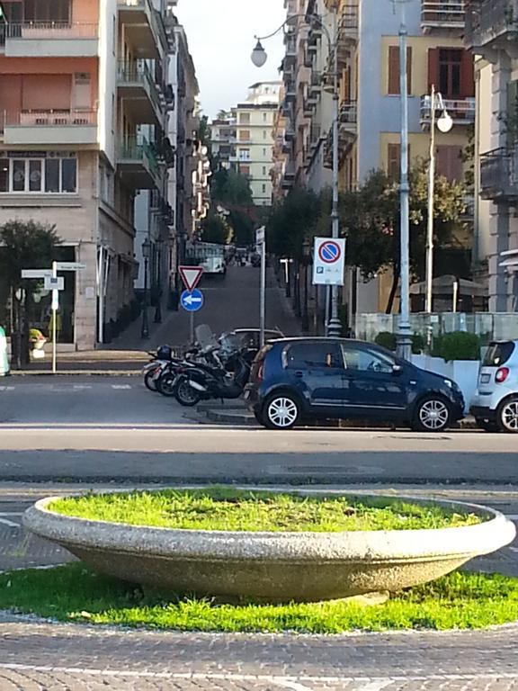 Amarfia Bed & Breakfast - Your Home In Salerno Buitenkant foto