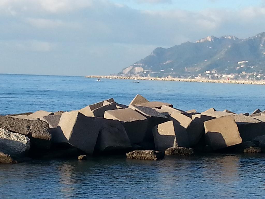 Amarfia Bed & Breakfast - Your Home In Salerno Buitenkant foto